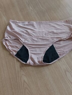 Women's Plus Size Leakproof Briefs